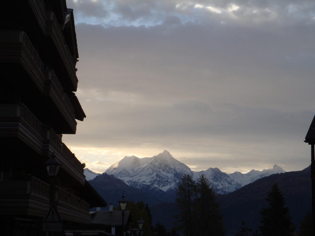 Sport Palace Crans-Montana Exterior photo